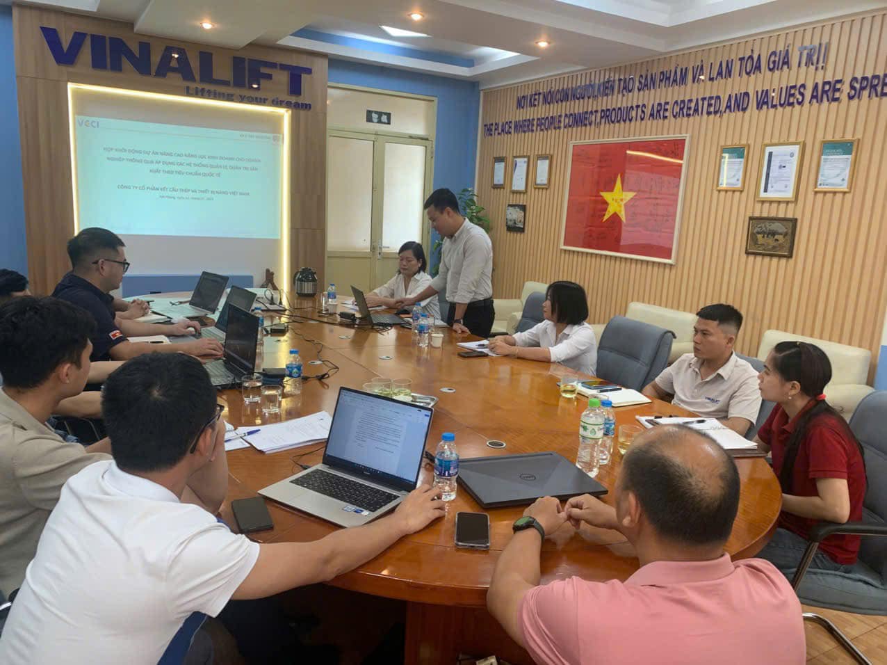 DỰ ÁN HỖ TRỢ DOANH NGHIỆP