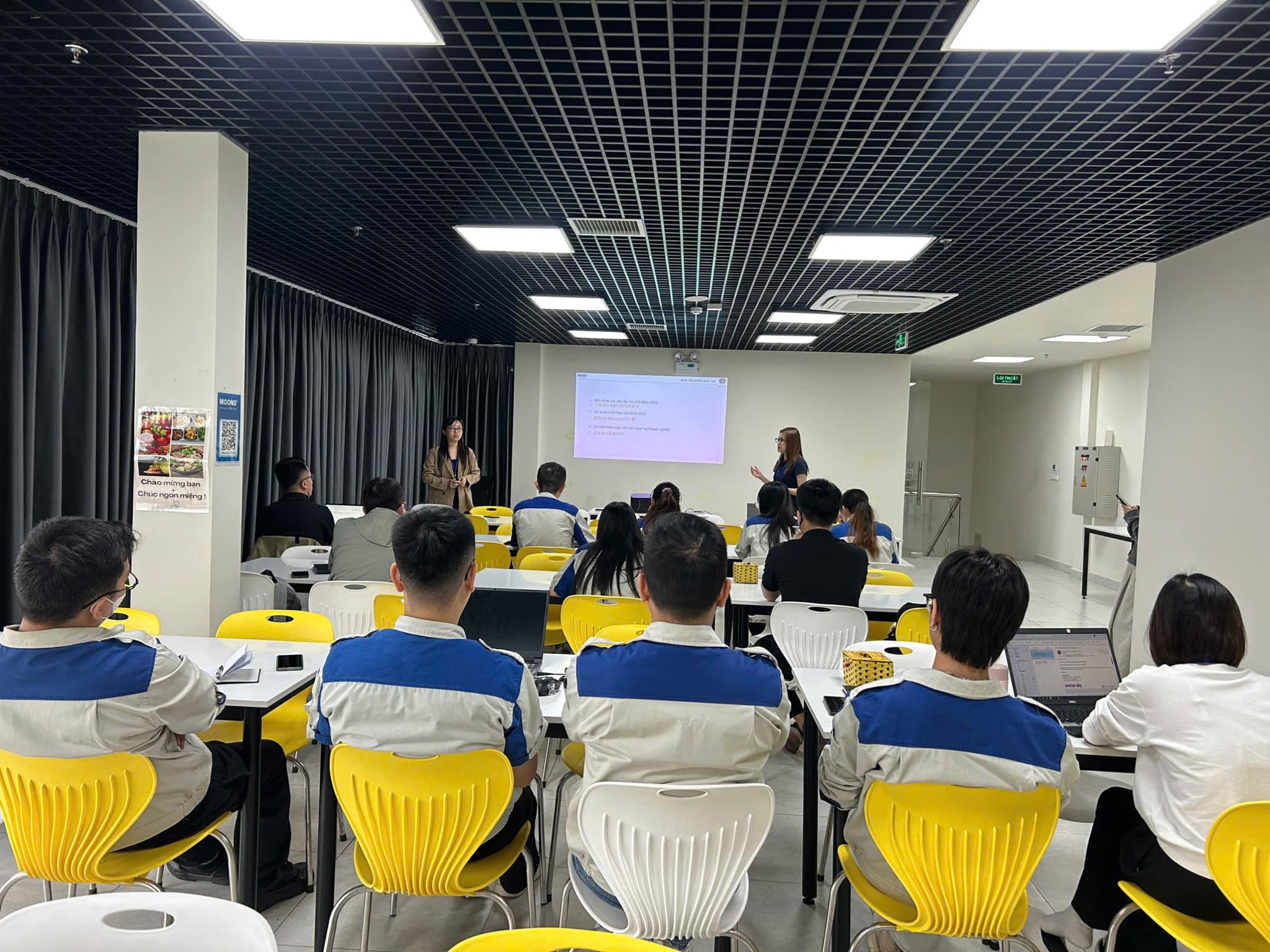 ĐÀO TẠO ISO 9001 SONG NGỮ – NÂNG TẦM QUẢN TRỊ BỀN VỮNG